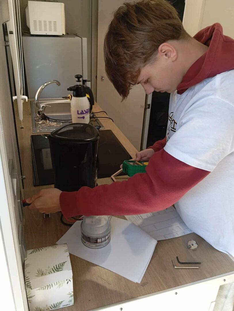 584895657_798524783146754_5963049414524850605_n.jpg [1204x1600]