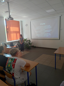Uczniowie ZSCKP na spotkaniu z Mają Poręcką