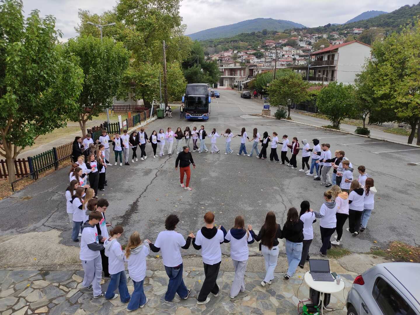 556139867_741542565555249_7972484114352992662_n.jpg [1600x1201]