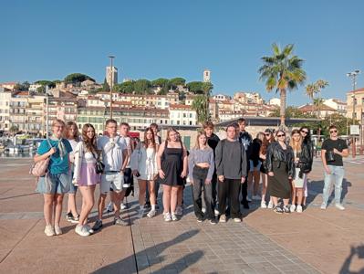 Zdjęcia naszych uczniów z pobytu we Francji