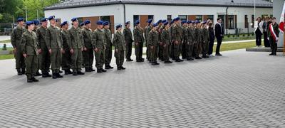 zdjęcie z uroczystości ślubowania kadetów