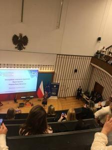 Uczniowie podczas wręczenia stypendiów 