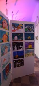 zdjęcie z pracami nagrodzonymi w konkursie plastycznym