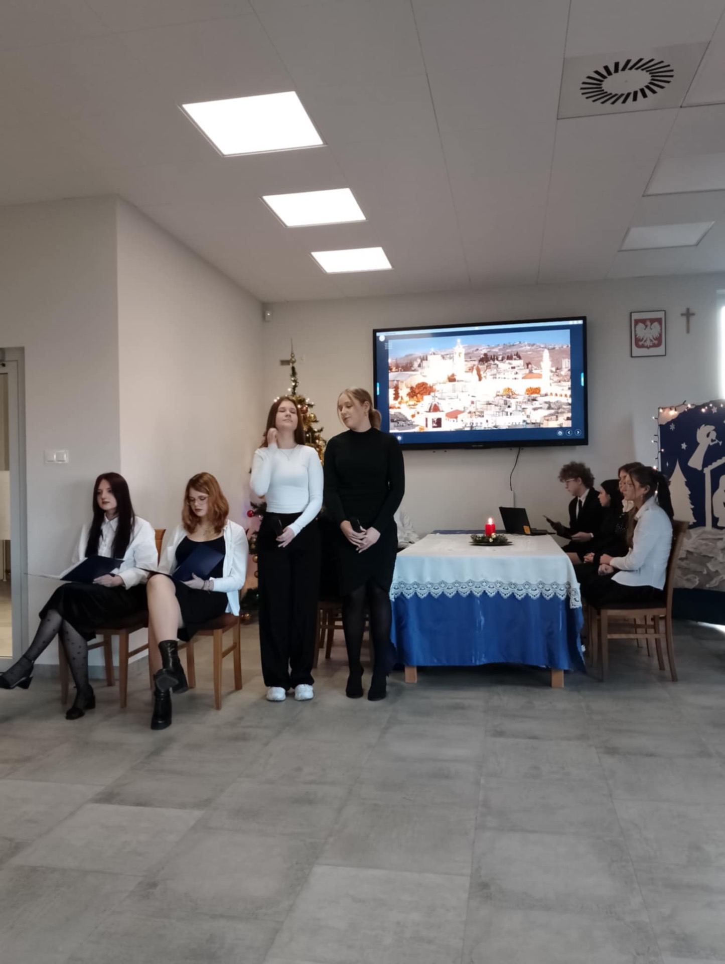 Montaż słowno-muzyczny