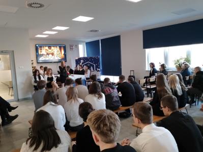 Montaż słowno-muzyczny