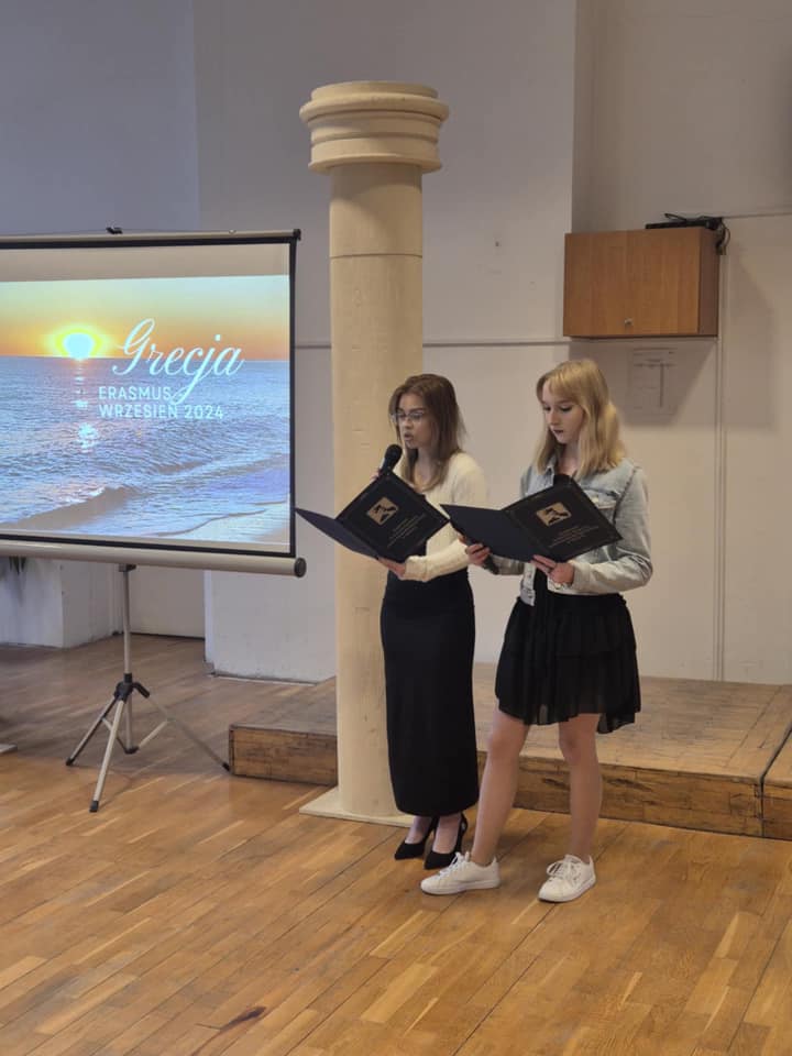 482252217_639234198754139_7035695038913254018_n.jpg [720x960]