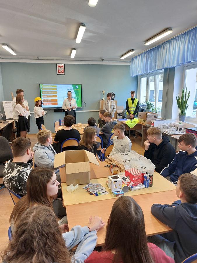 Tutaj powinien być opis obrazka