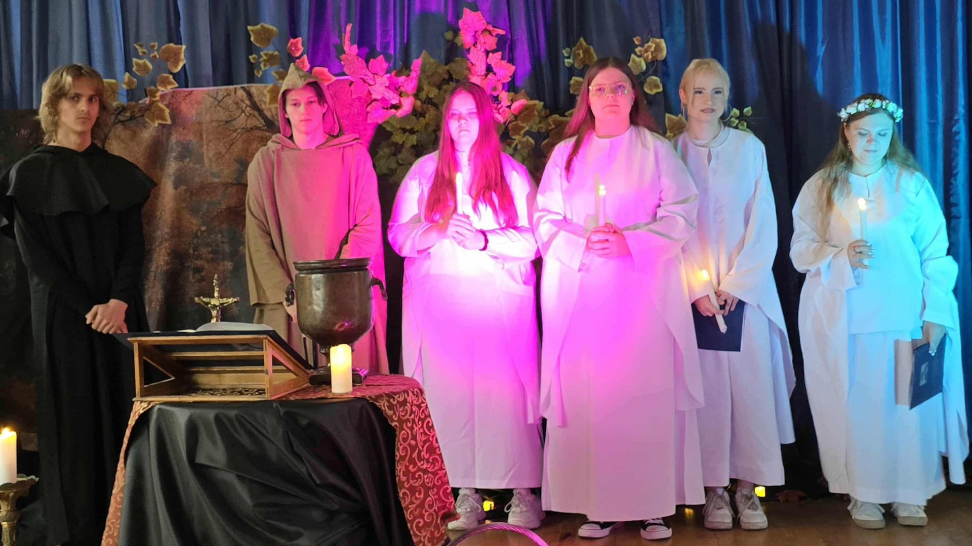 Tutaj powinien być opis obrazka