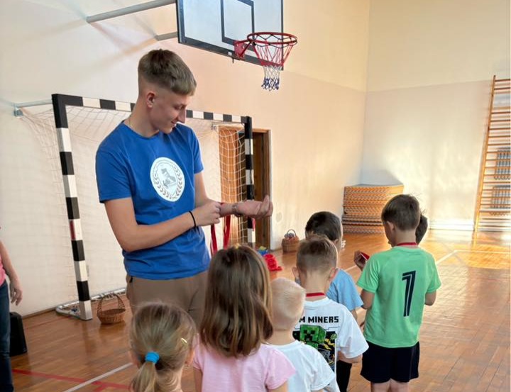 Tutaj powinien być opis obrazka