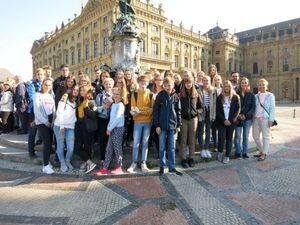 grupowe_wuerzburg2jpg [300x225]