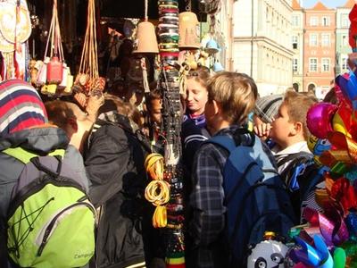 Atak na kram z pamiątkami