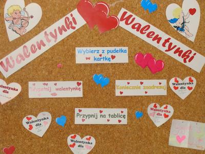 Tablica do wymiany walentynek...jeszcze pusta.