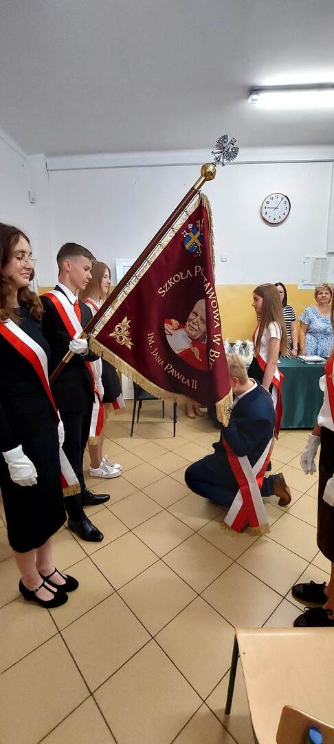 Tutaj powinien być opis