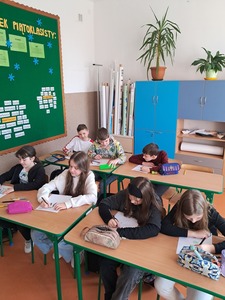 Uczniowie podczas warsztatów