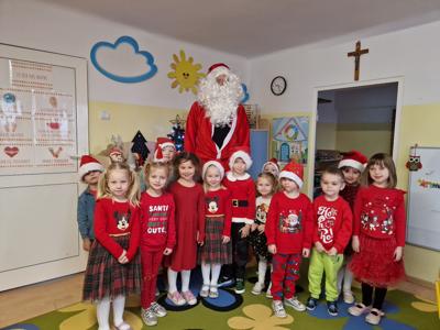 Pamiątkowe zdjęcie z Mikołajem