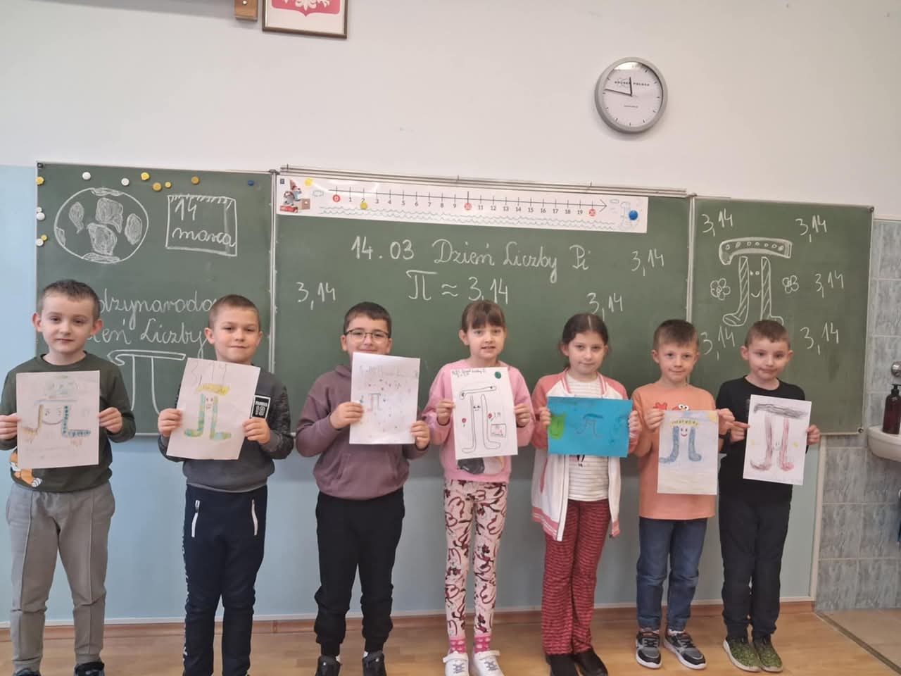 Tutaj powinien by膰 opis