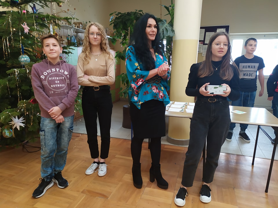 Uczniowie SP Leszno