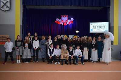 Uczniowie SP Leszno
