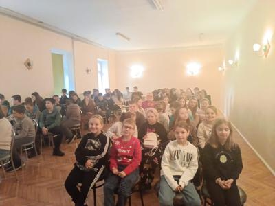 Uczniowie SP Leszno