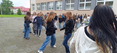 Uczniowie SP Leszno