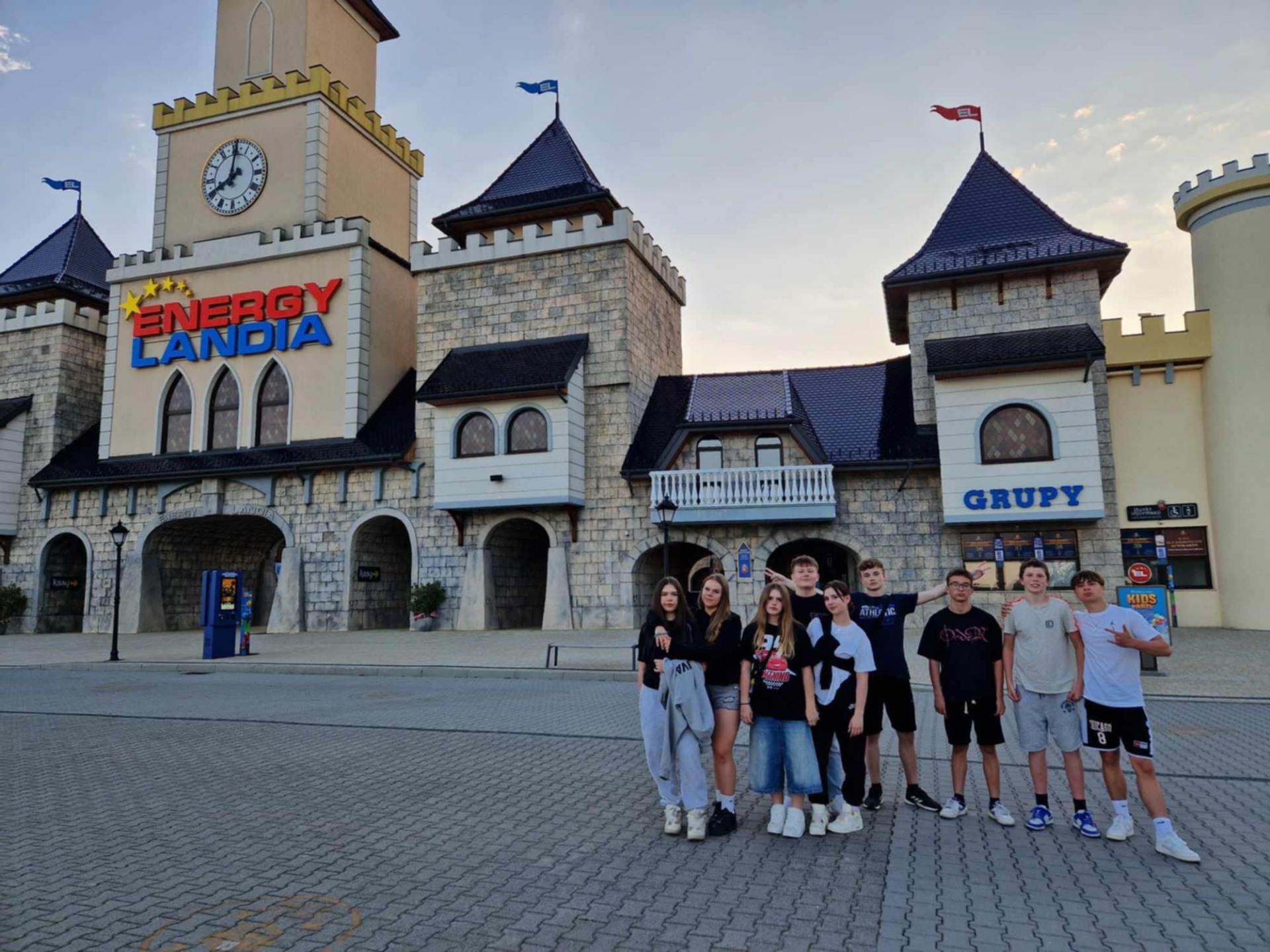 Uczniowie SP Leszno
