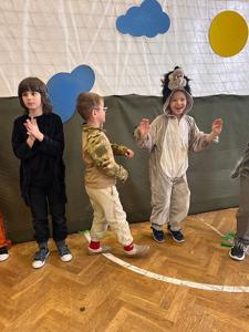 Leśny Bal Karnawałowy w klasach 1-3