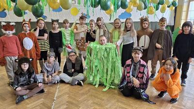 Leśny Bal Karnawałowy w klasach 1-3