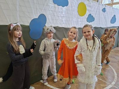 Leśny Bal Karnawałowy w klasach 1-3