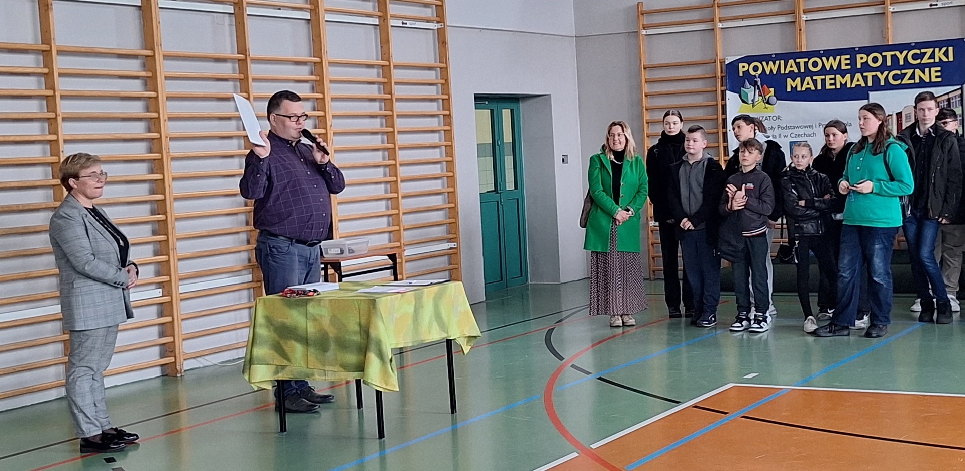 Zespół Szkoły Podstawowej i Przedszkola im. Jana Pawła II w Czechach