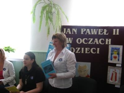 Promocja zbioru wierszy p. Sławomira Chmielewskiego oraz wystawa dziecięcego malarstwa: Dla Jana Paw