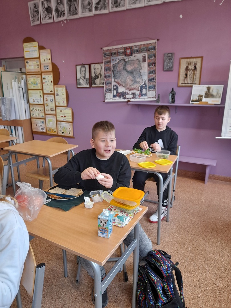 Tutaj powinien być opis