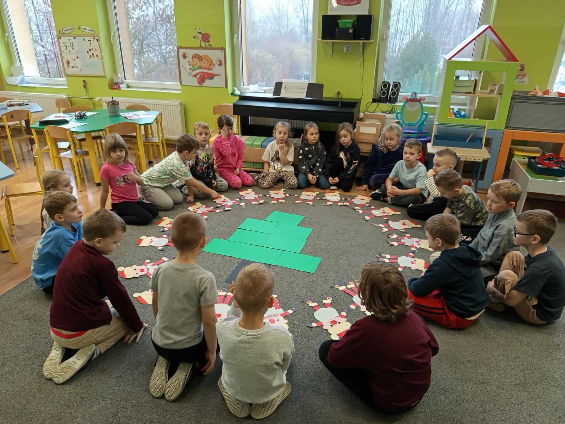 Tutaj powinien być opis obrazka