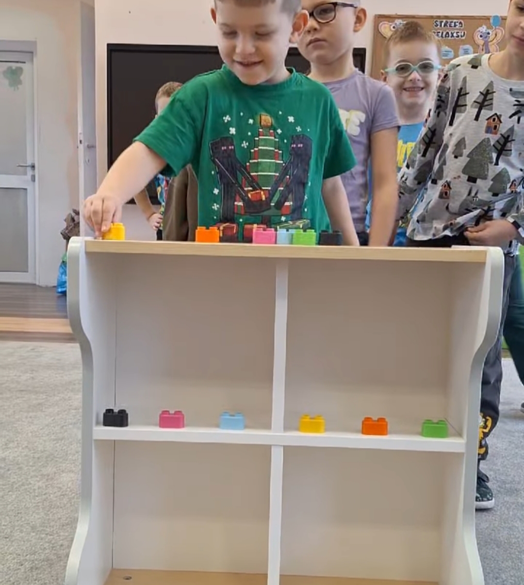 Tutaj powinien być opis obrazka