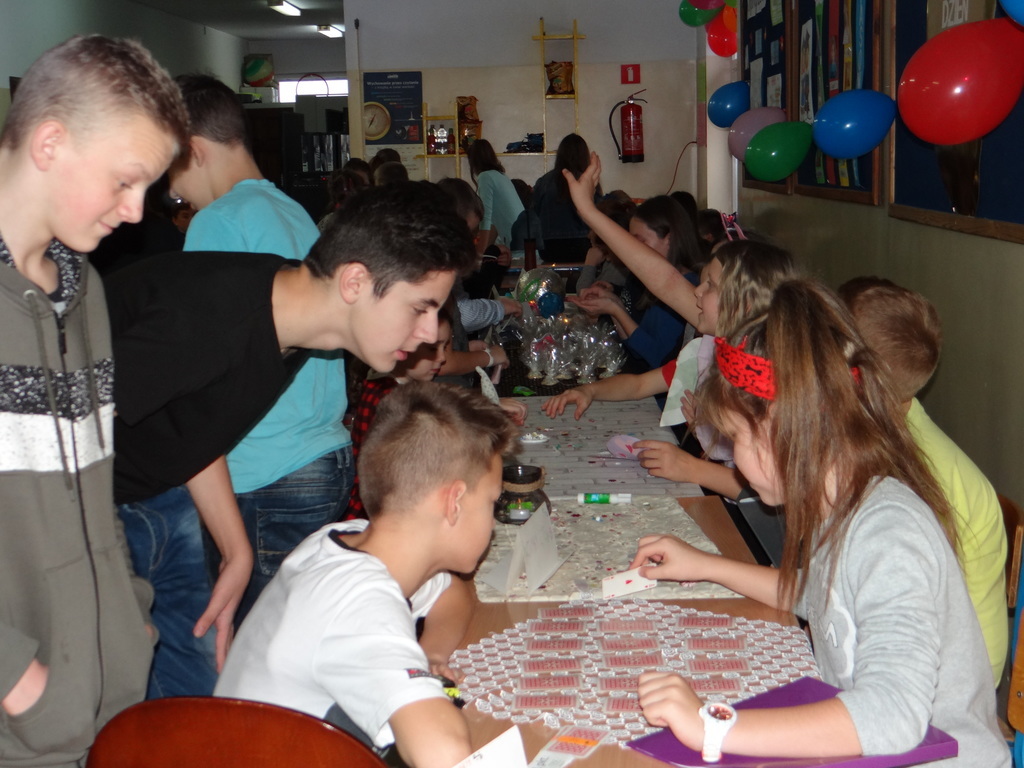 Tutaj powinien być opis obrazka