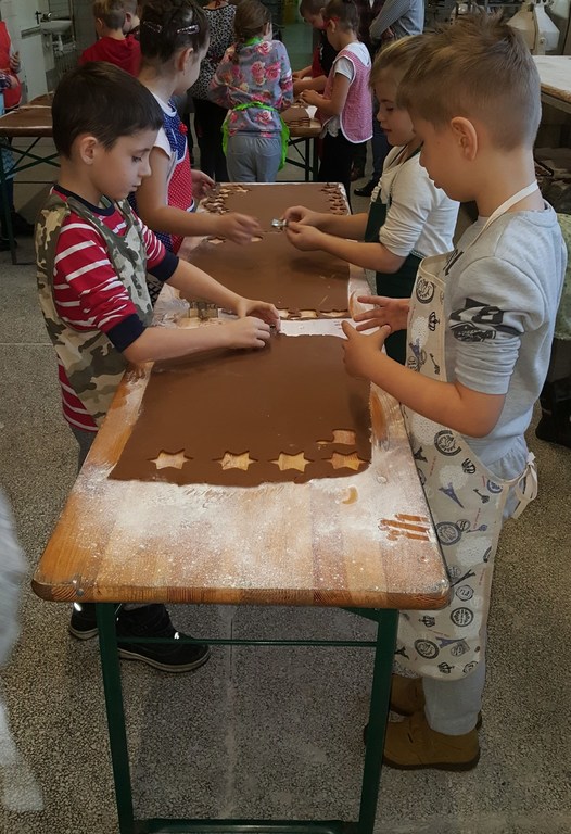 Tutaj powinien być opis obrazka