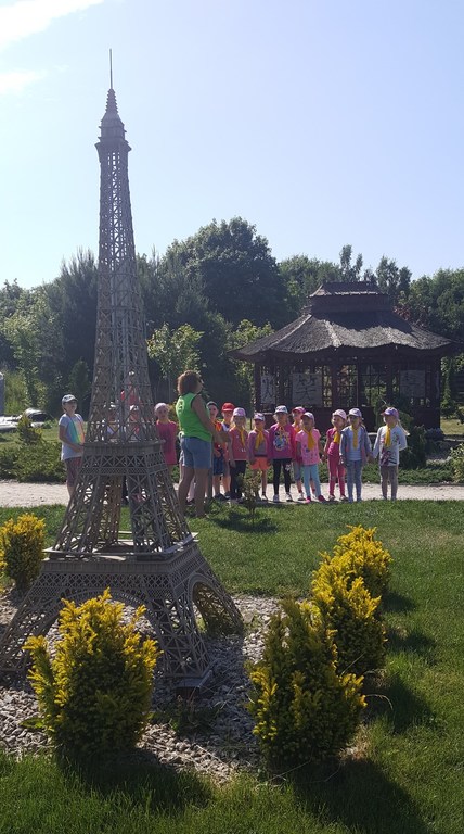 Tutaj powinien być opis obrazka