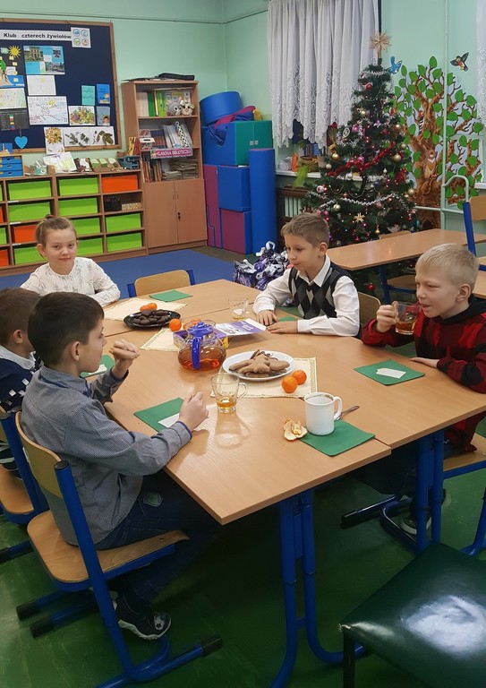 Tutaj powinien być opis obrazka