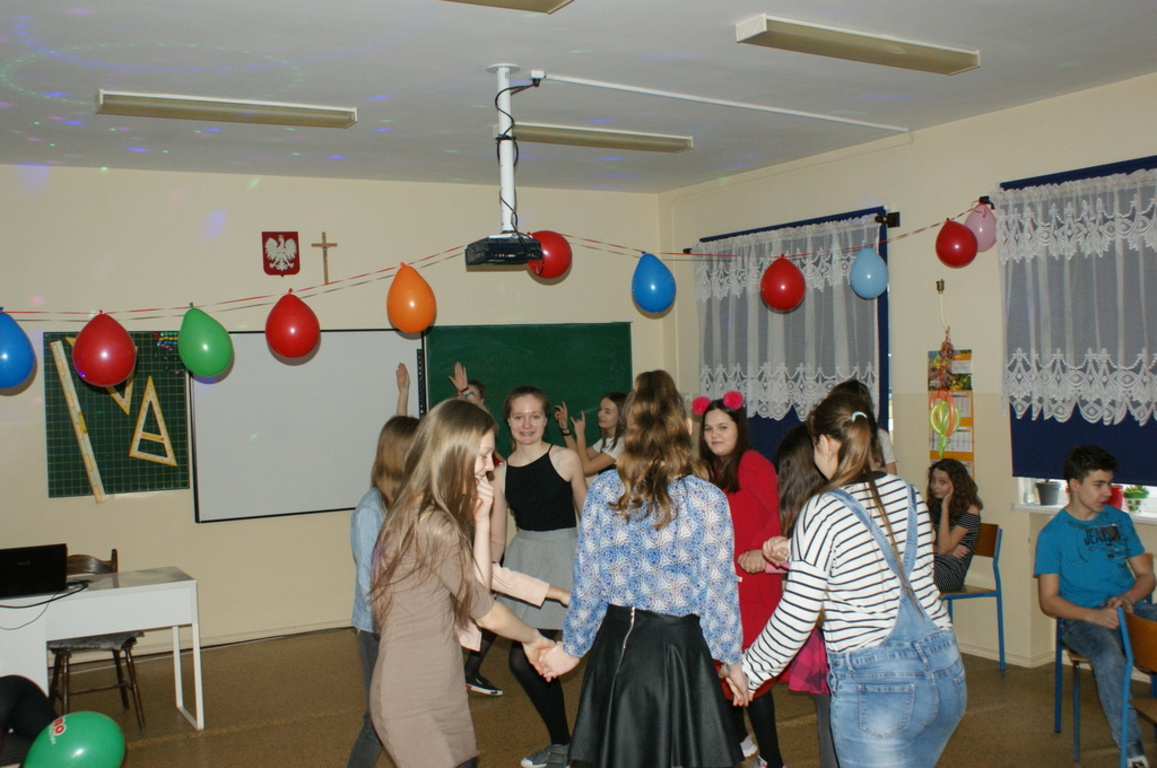 Tutaj powinien być opis obrazka