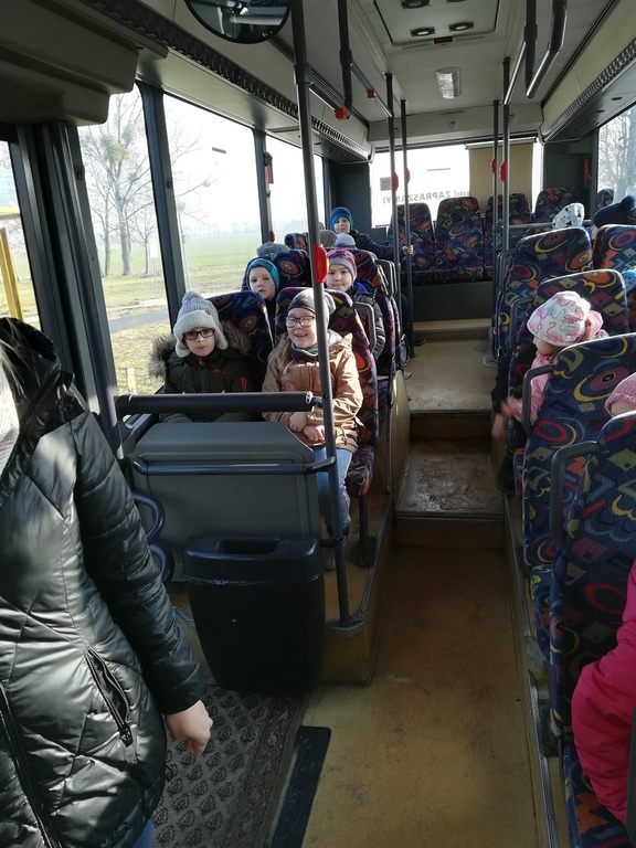 Tutaj powinien być opis obrazka