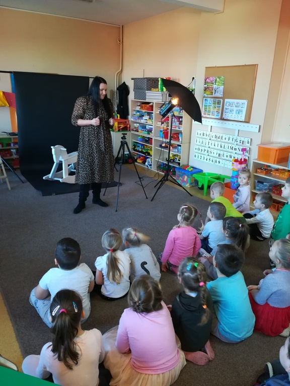 Tutaj powinien być opis obrazka