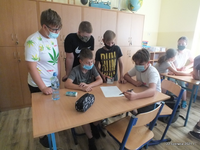 Tutaj powinien być opis obrazka