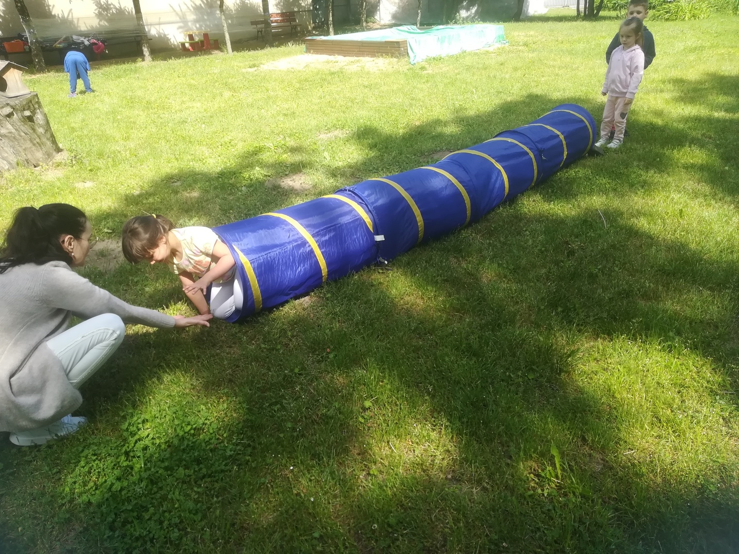 Tutaj powinien być opis obrazka