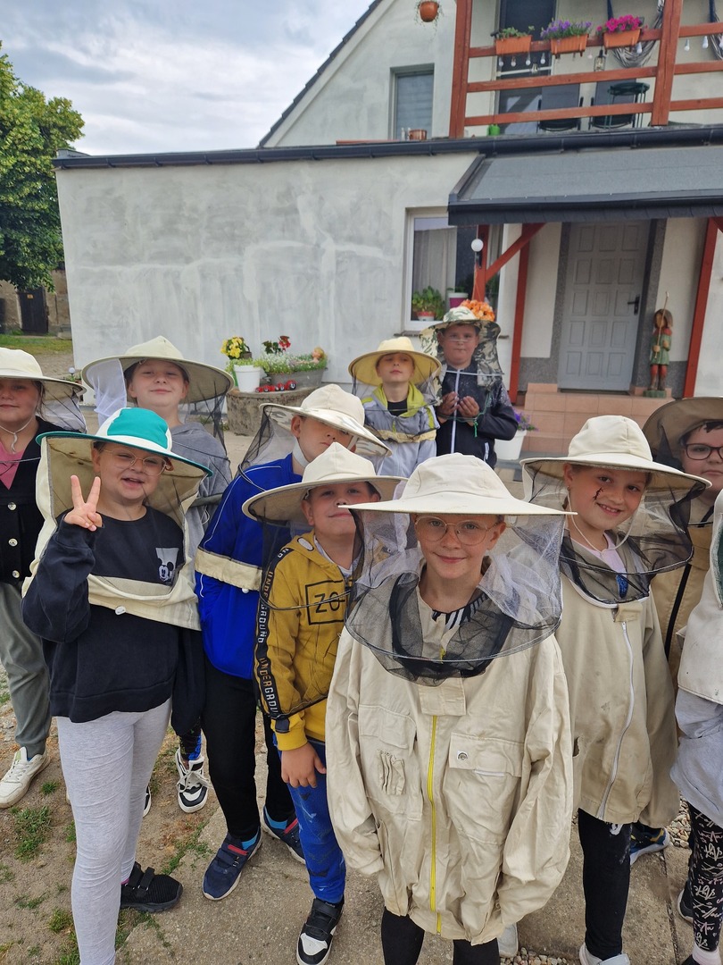 Tutaj powinien być opis obrazka