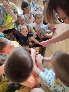 image3.jpg [240x320]