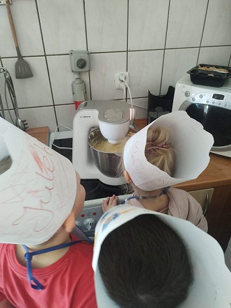 Tutaj powinien być opis obrazka