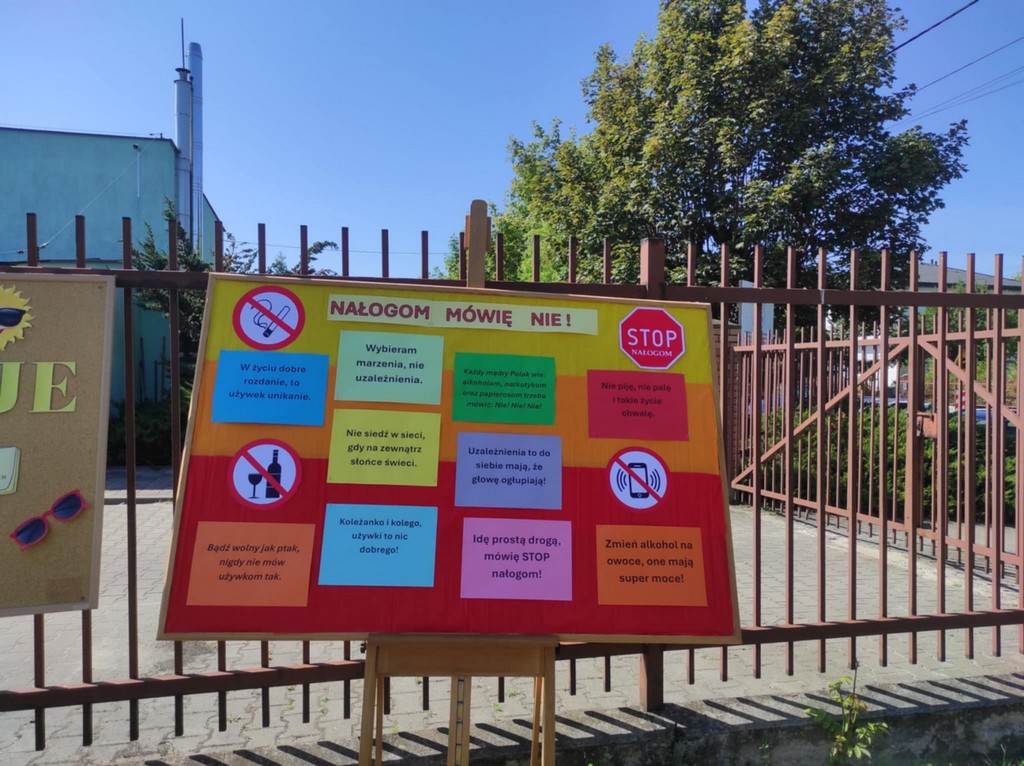 Tutaj powinien być opis obrazka