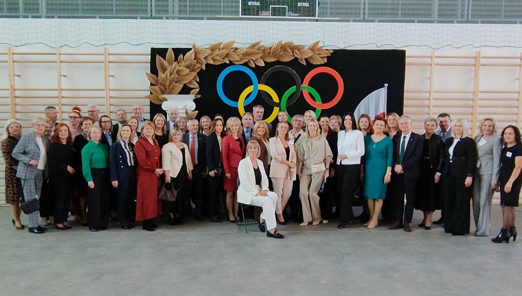 Tutaj powinien być opis obrazka