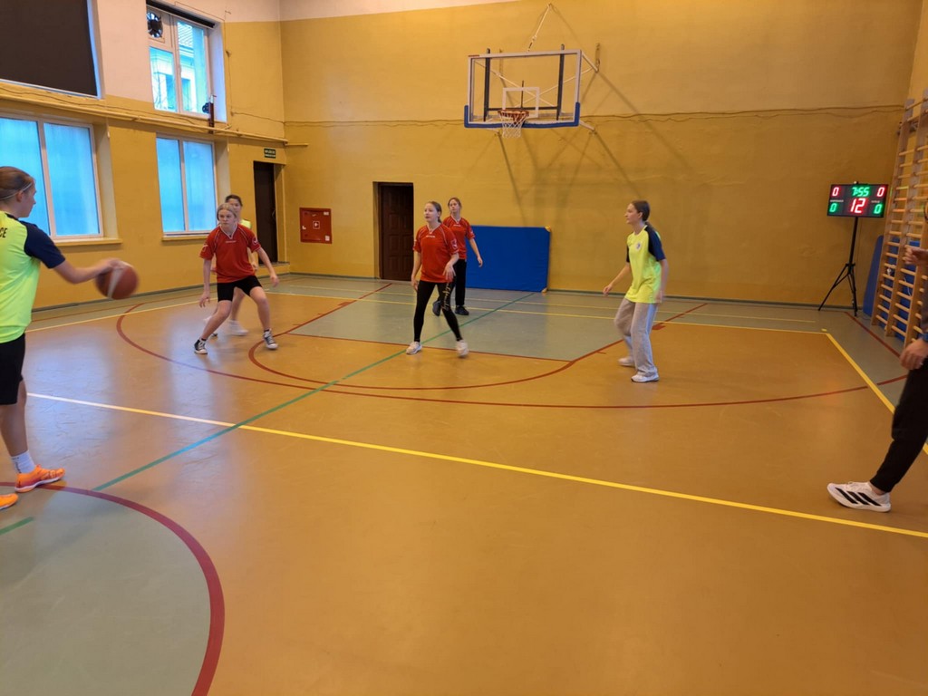 Tutaj powinien być opis obrazka