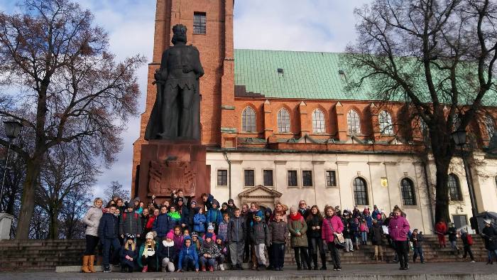 Tutaj powinien być opis obrazka