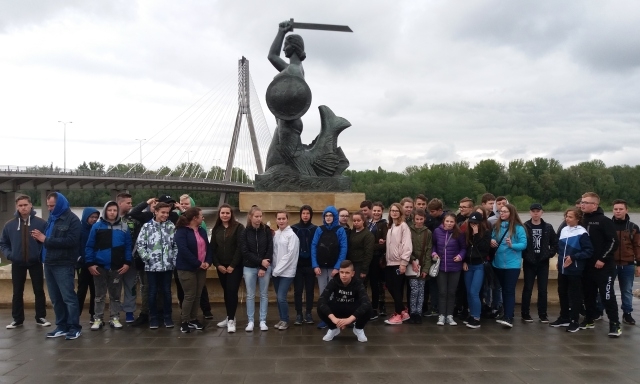 Tutaj powinien być opis obrazka